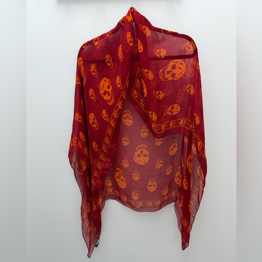 Authentic Alexander McQueen Red & Orange Skull Silk Chiffon Scarf Iconic Design - Picture 2 of 9